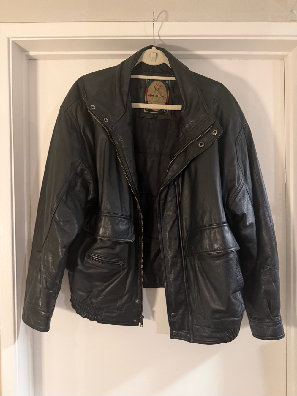 Member’s Only Men's Black Leather Jacket - Classic Bomber Style